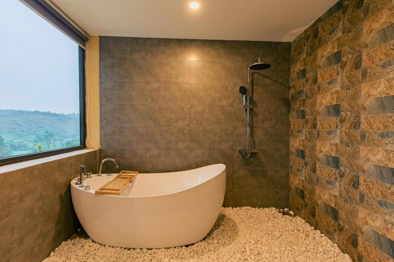 Melody Retreat - Venuestay Hoa Binh Exterior photo