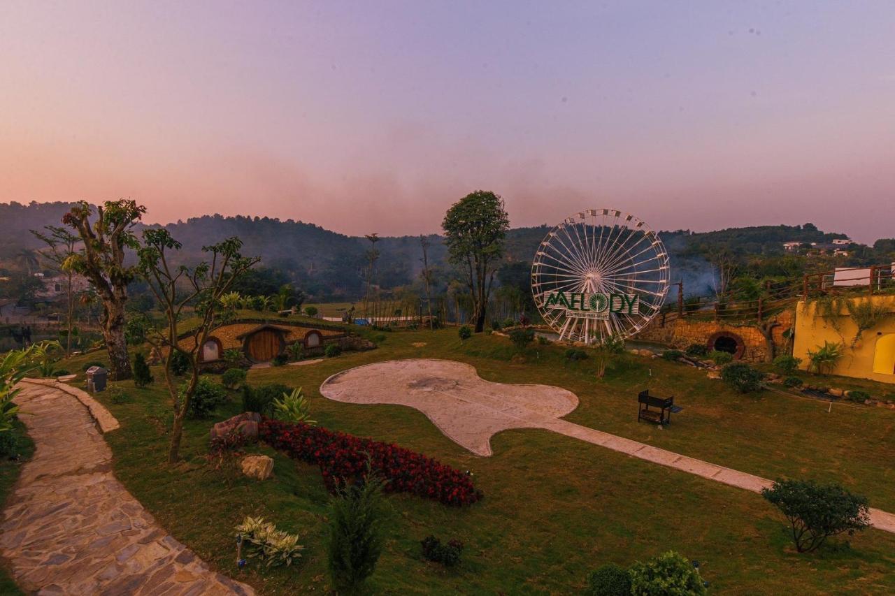 Melody Retreat - Venuestay Hoa Binh Exterior photo