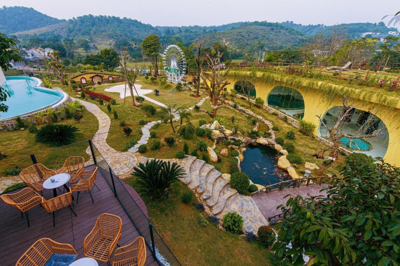 Melody Retreat - Venuestay Hoa Binh Exterior photo
